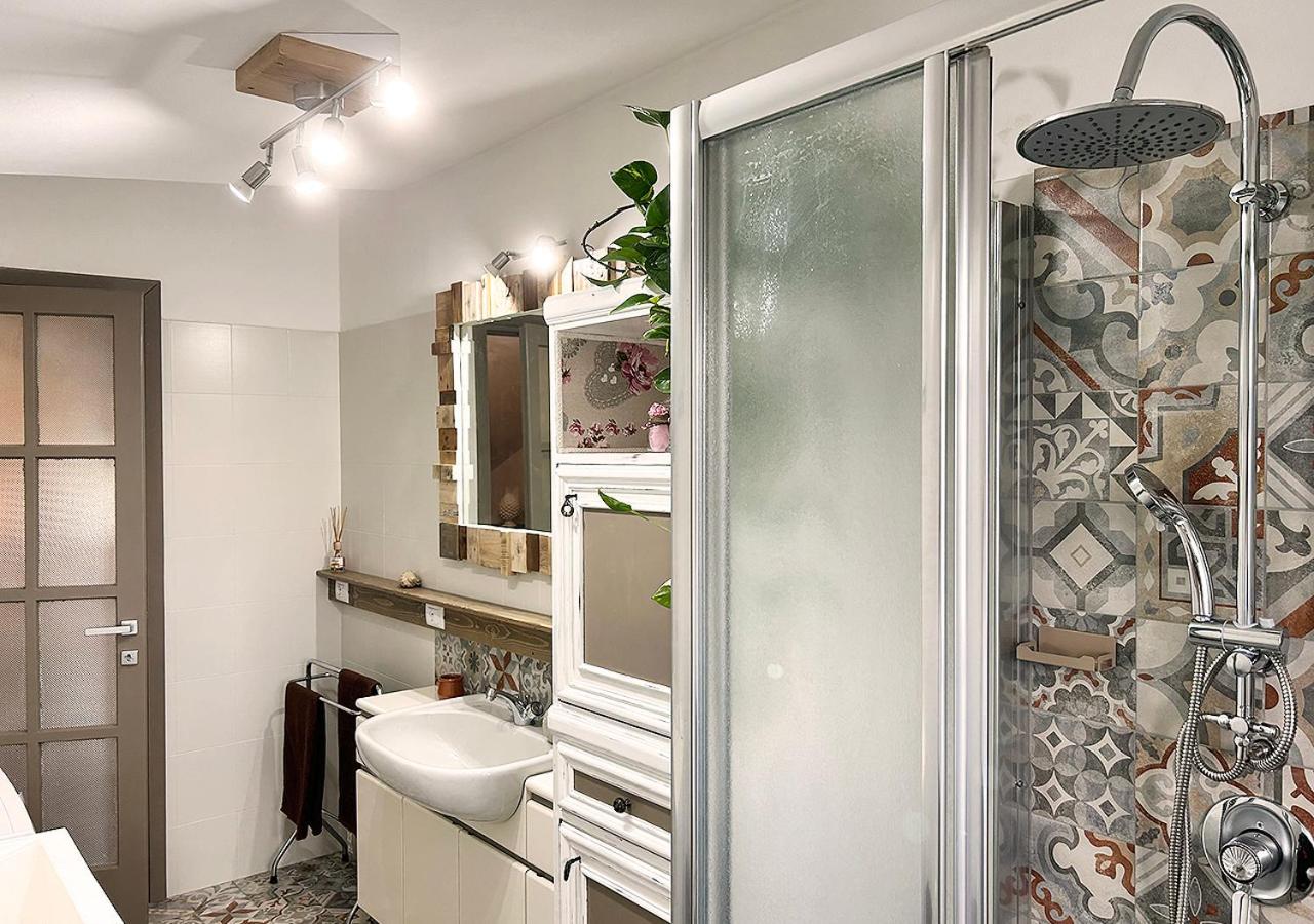 La Mansardina Apartamento Venegono Superiore Exterior foto