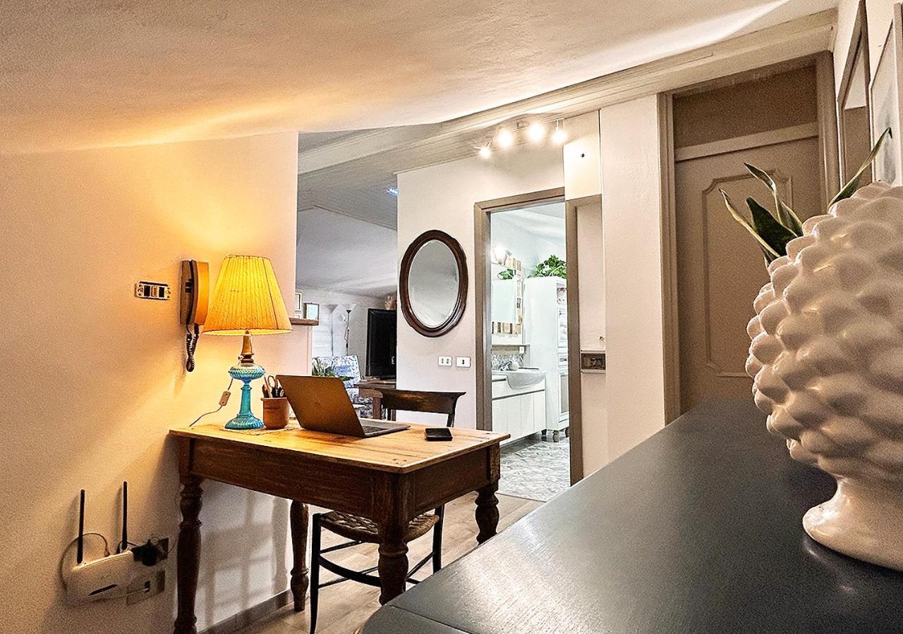 La Mansardina Apartamento Venegono Superiore Exterior foto